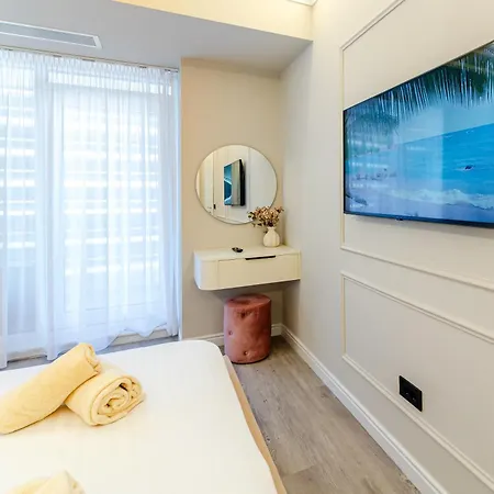 Apartament Infinity Seaview White Titanic With Underground Parking Năvodari