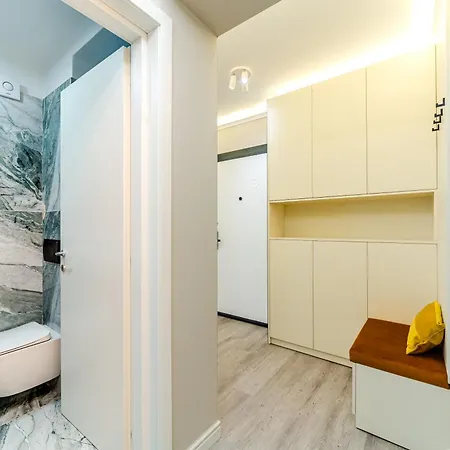 Infinity Seaview White Titanic With Underground Parking * Năvodari