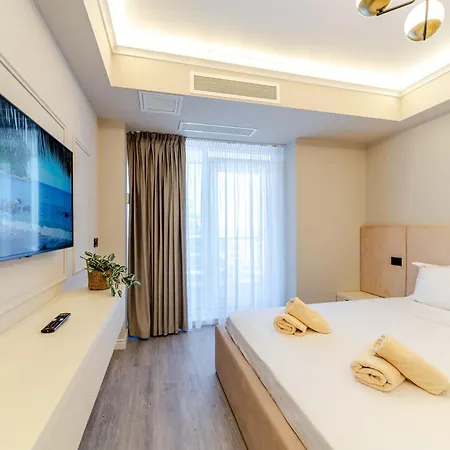 Infinity Seaview White Titanic With Underground Parking *